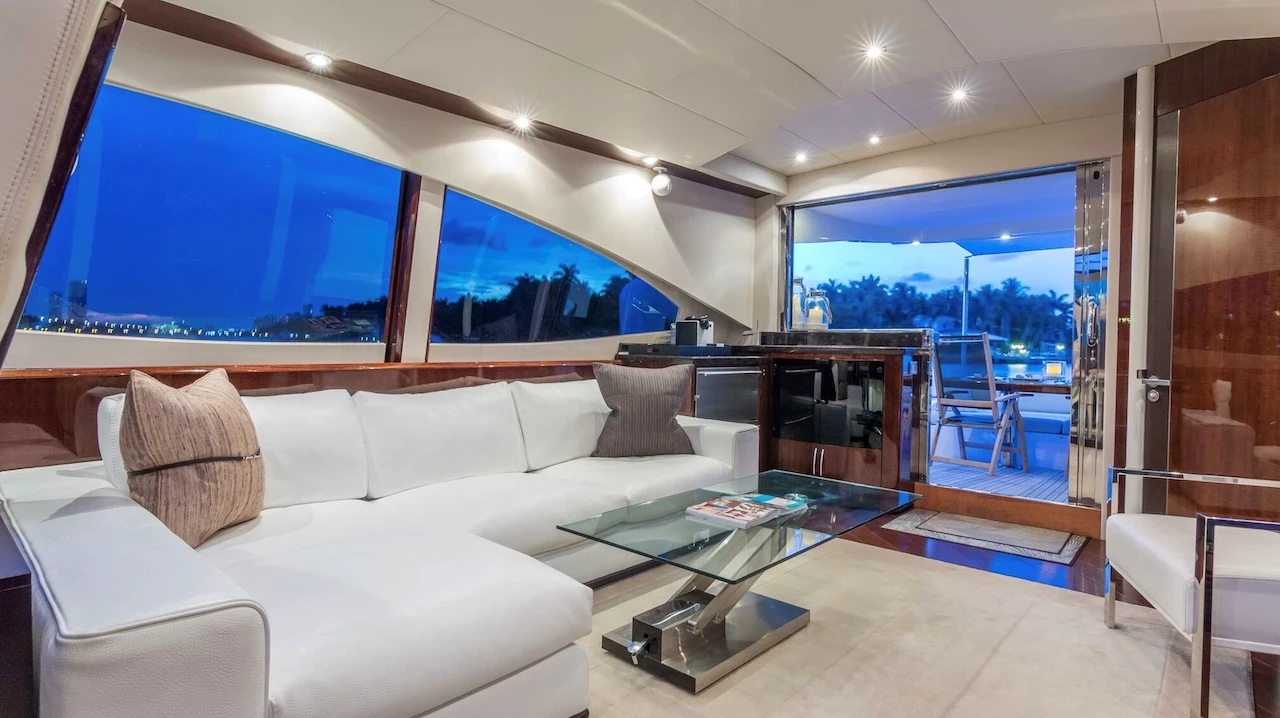   boat rentals Florida MIAMI BEACH Florida  Lazzara 75 LSX 2007 75 