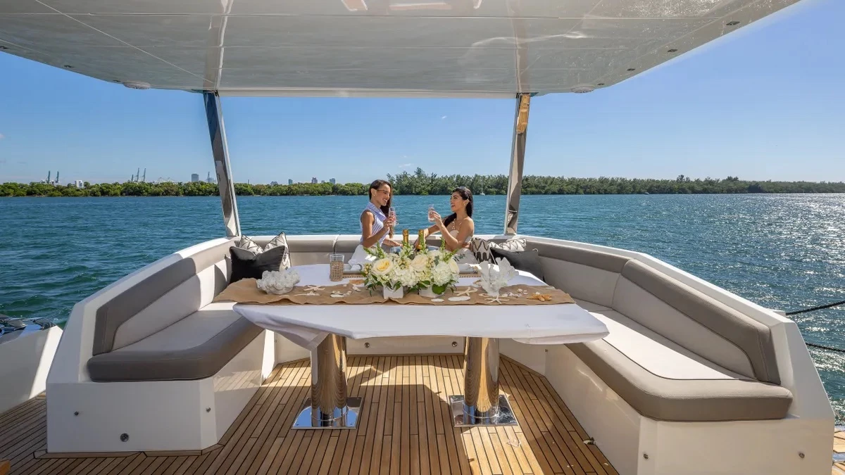  boat rentals Florida KEY BISCAYNE Florida  Galeon 640 Fly 2023 68 