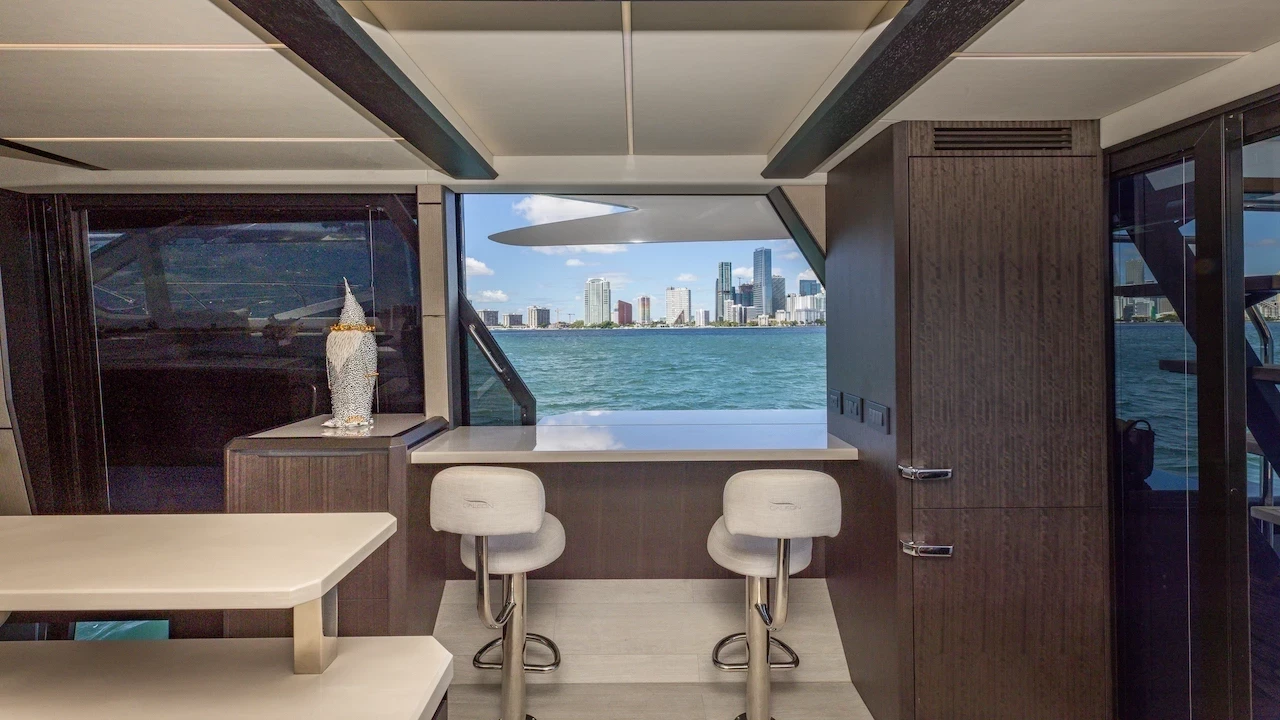   boat rentals Florida KEY BISCAYNE Florida  Galeon 640 Fly 2023 68 