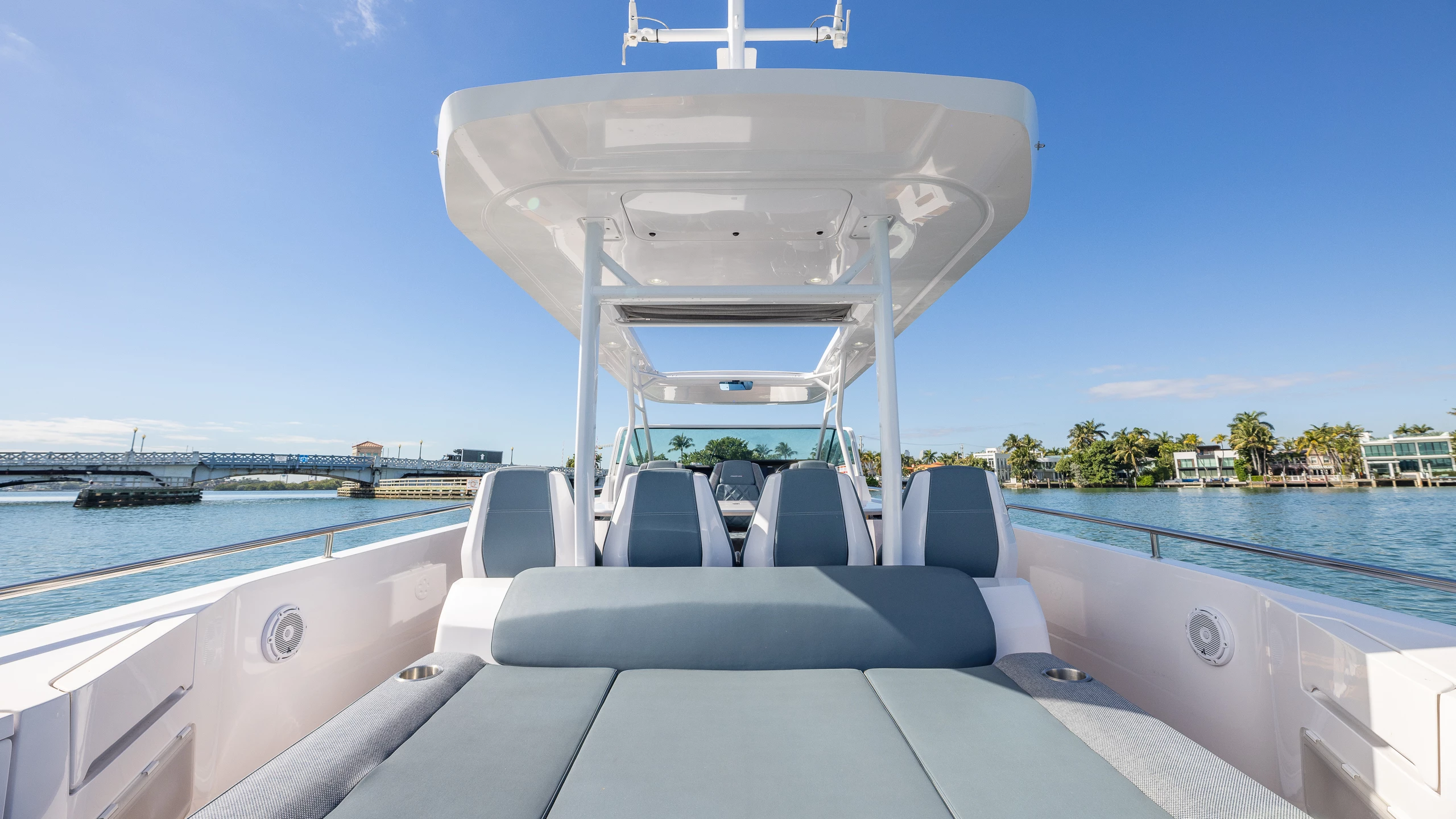  boat rentals Florida MIAMI BEACH Florida  Axopar 38 Sun-Top 2025 38 