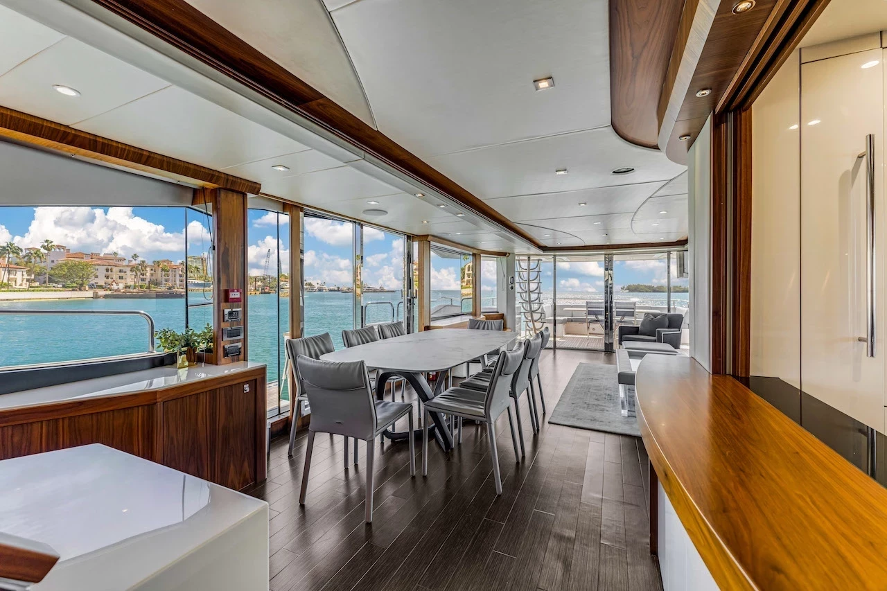   boat rentals Florida MIAMI BEACH Florida  Sunseeker 96 Yacht 2015 96 
