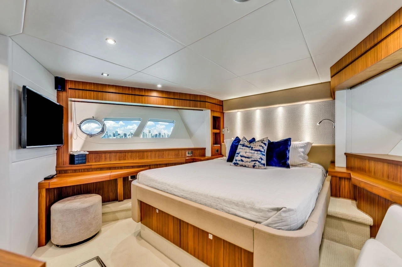   boat rentals Florida MIAMI BEACH Florida  Sunseeker 96 Yacht 2015 96 