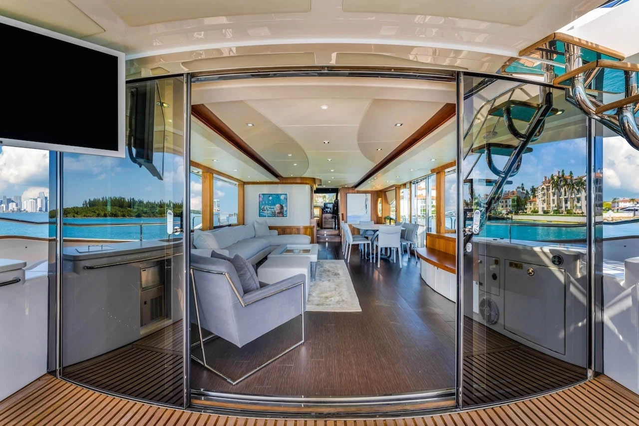   boat rentals Florida MIAMI BEACH Florida  Sunseeker 96 Yacht 2015 96 