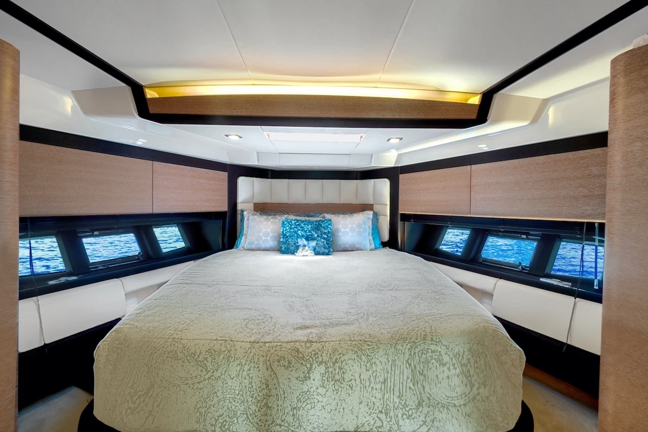   boat rentals Florida FORT LAUDERDALE Florida  Azimut 64 Flybridge 2013 64 