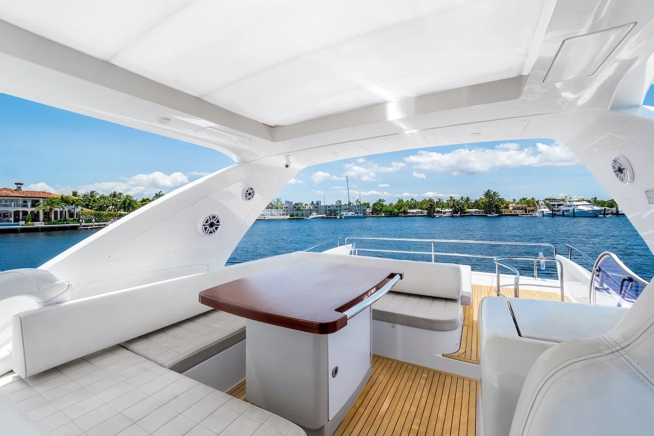   boat rentals Florida FORT LAUDERDALE Florida  Azimut 64 Flybridge 2013 64 