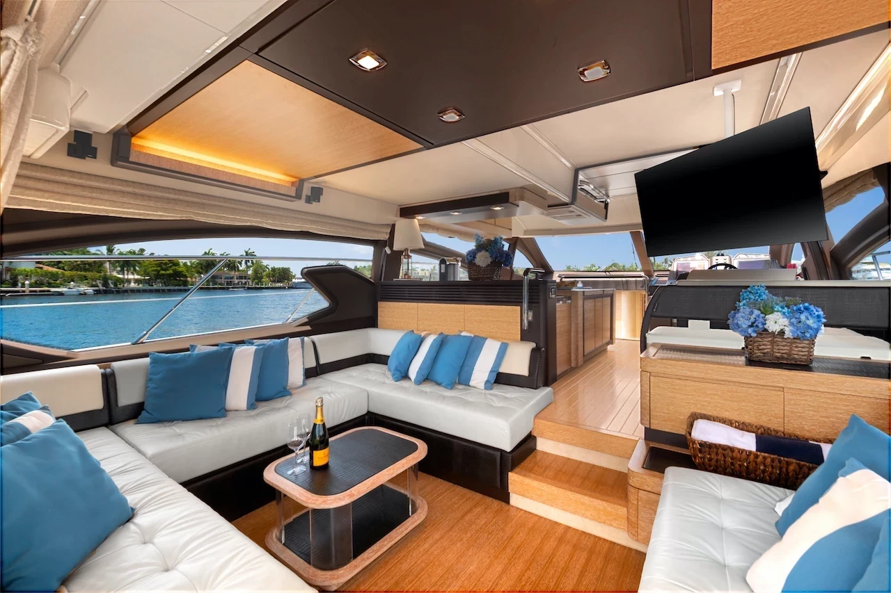  boat rentals Florida FORT LAUDERDALE Florida  Azimut 64 Flybridge 2013 64 