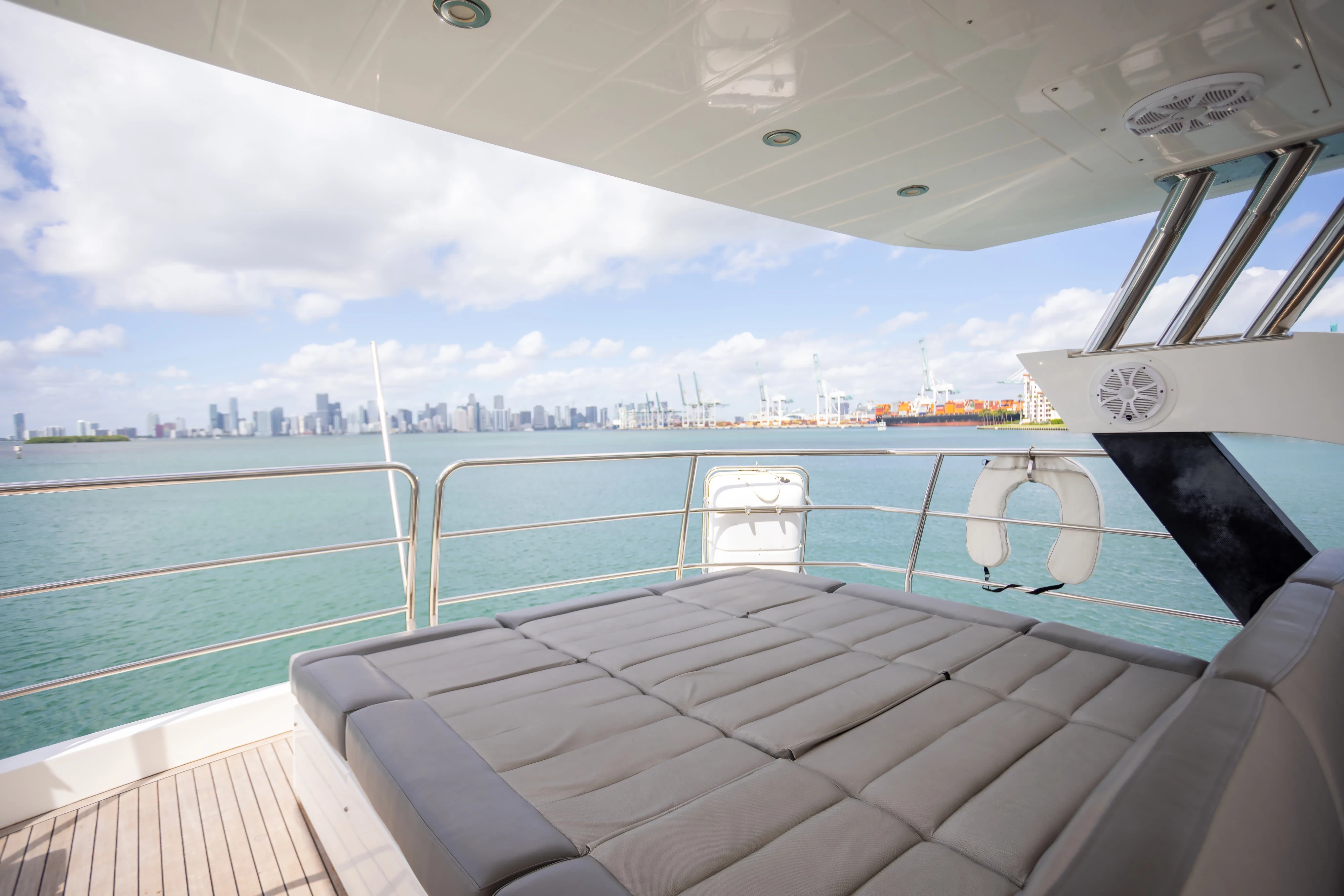  boat rentals Florida MIAMI BEACH Florida  Sunseeker 80 Yacht 2014 80 