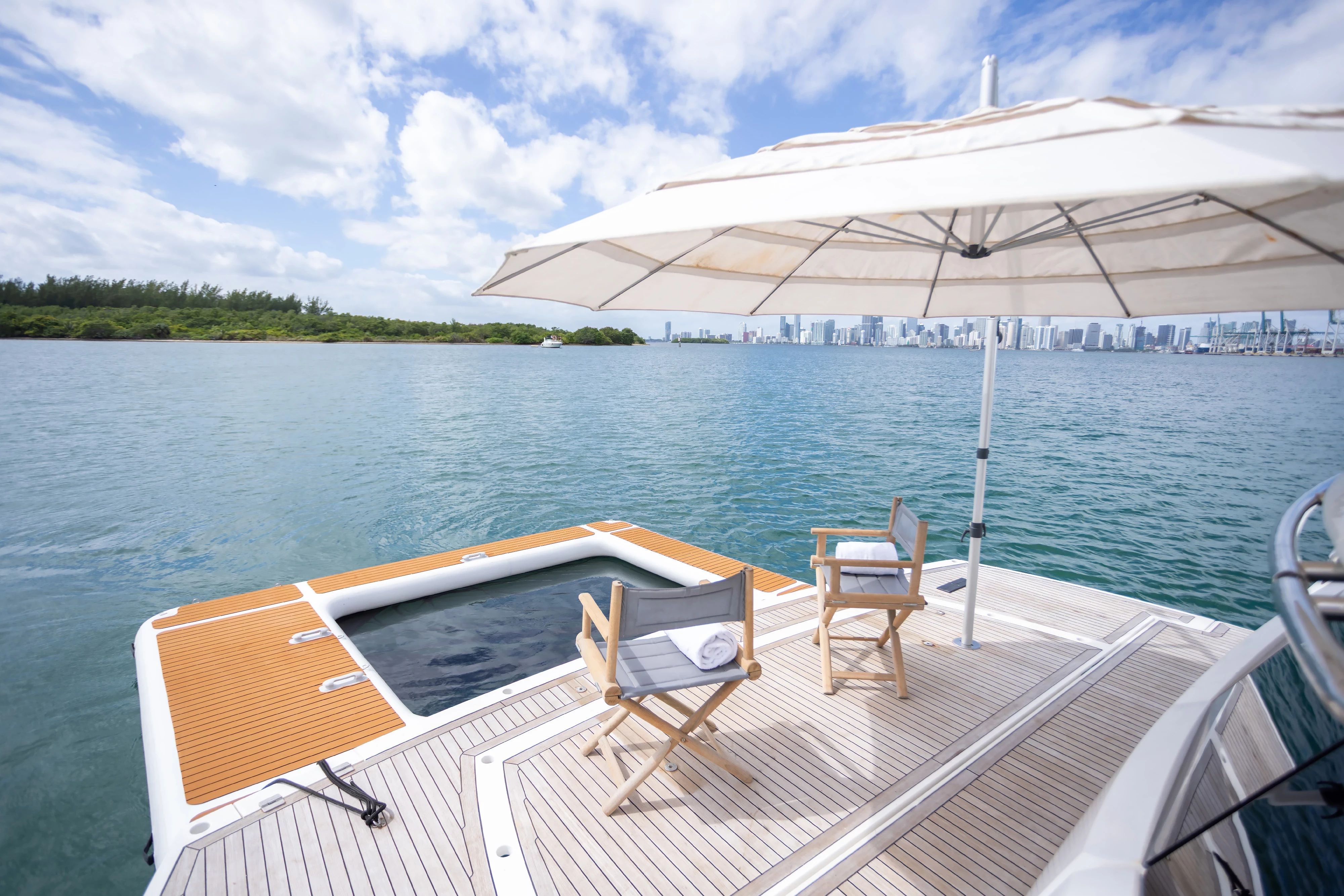   boat rentals Florida MIAMI BEACH Florida  Sunseeker 80 Yacht 2014 80 