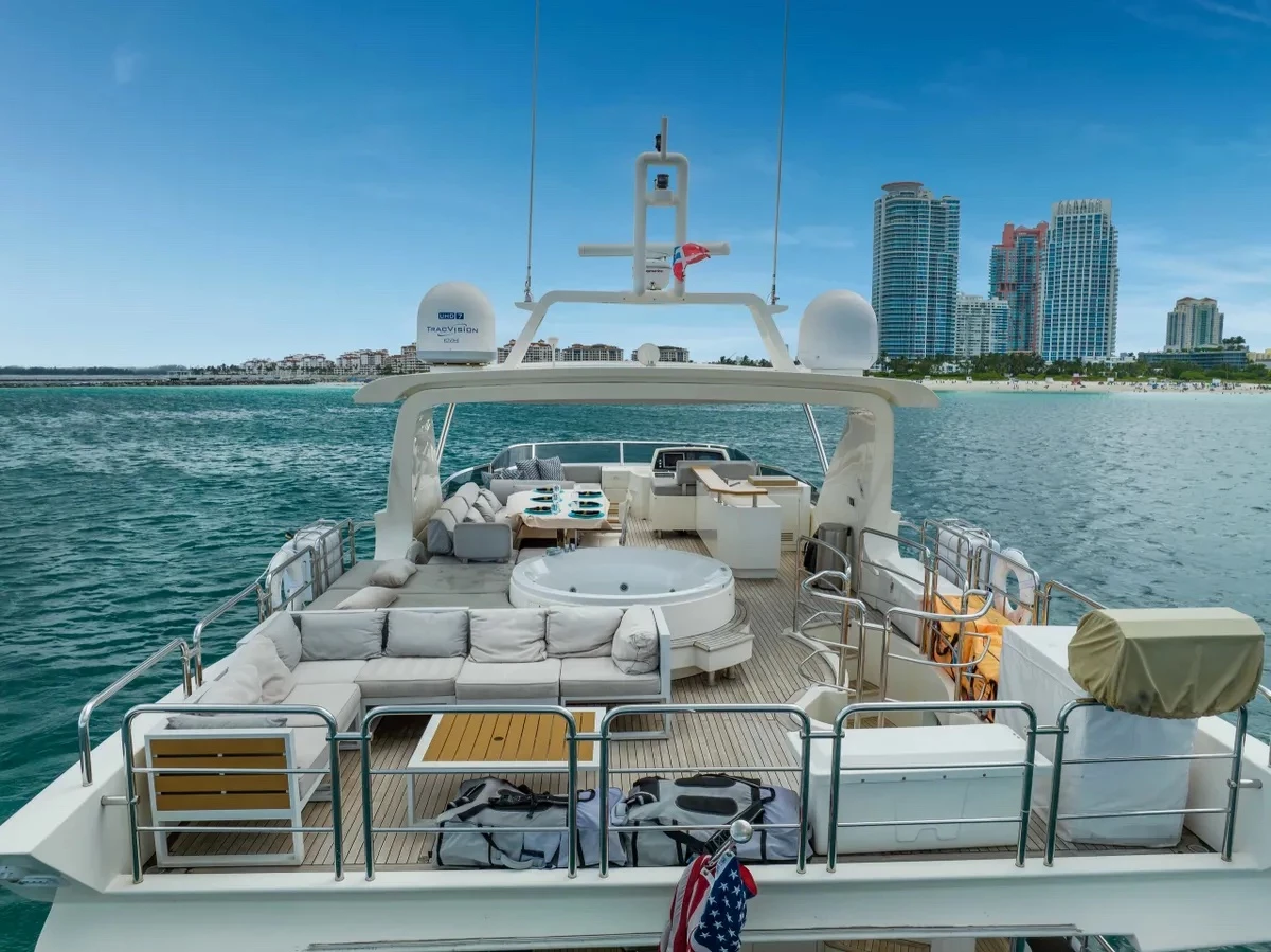  boat rentals Florida MIAMI Florida  Azimut 84 Flybridge 2014 84 