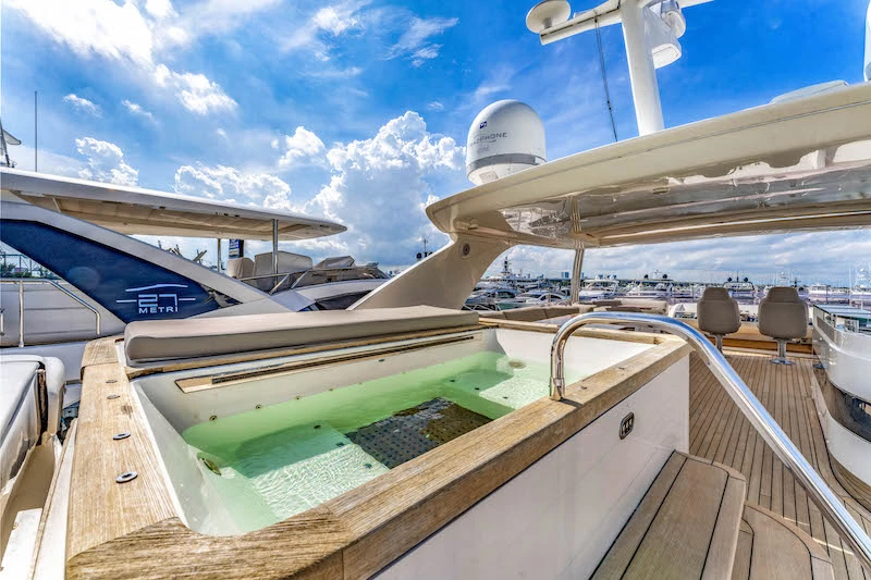  boat rentals Florida MIAMI Florida  Princess 88 Jacuzzi 2014 88 