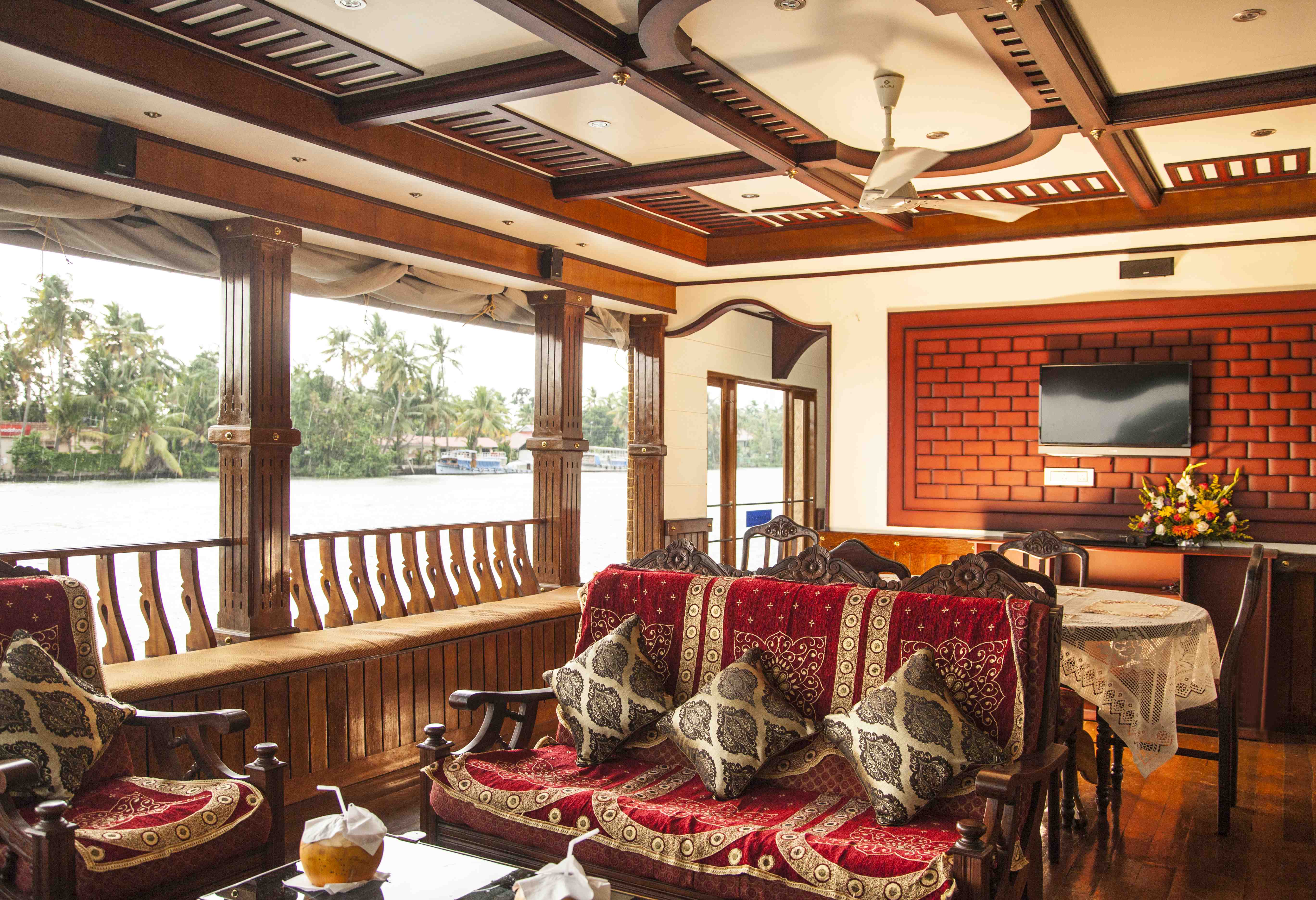 Kerala Backwaters & Houseboat Trip boat rentals Kerala Alleppey (Alappuzha) Kerala      