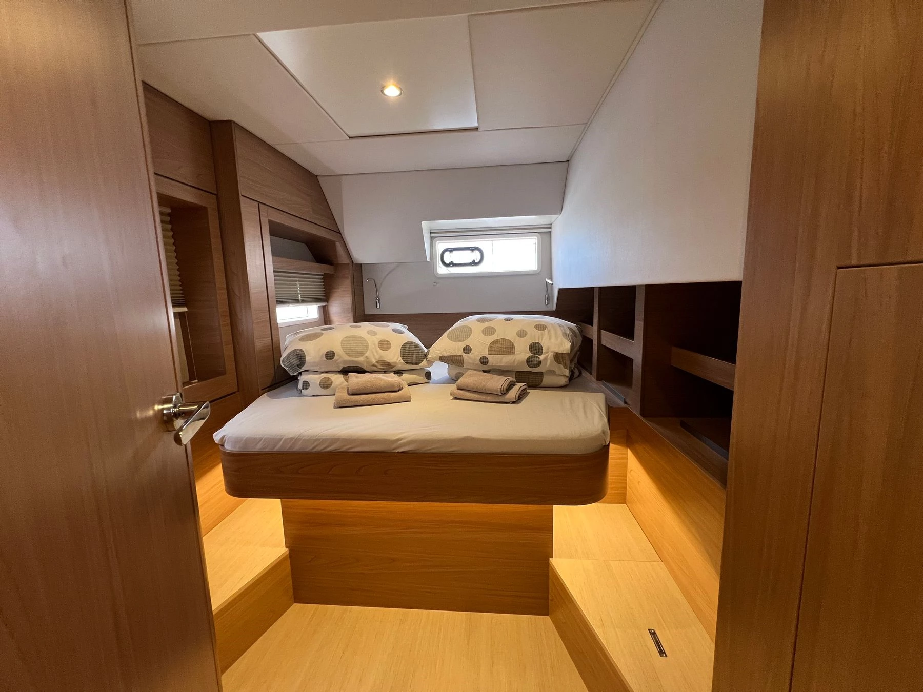  boat rentals Split and Dalmatia Trogir Split and Dalmatia  Catana Bali 4.6 2025 47 