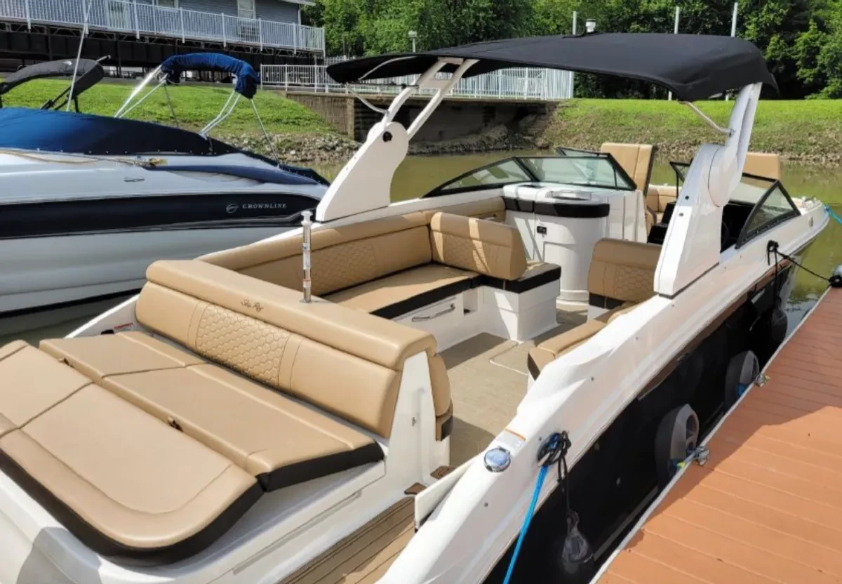   boat rentals New York NEW YORK New York  SEA RAY SDX 270 OB 2020 27 