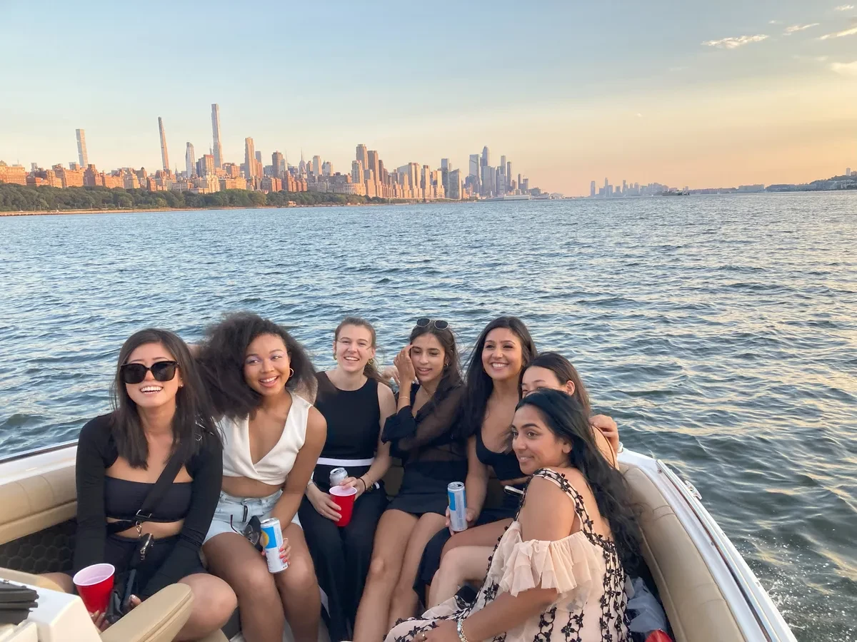   boat rentals New York NEW YORK New York  SEA RAY SDX 270 OB 2020 27 