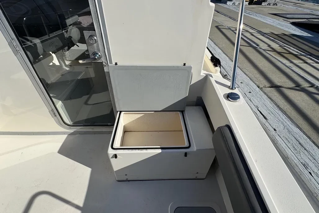   boat rentals Massachusetts IPSWICH Massachusetts  YAMAHA VF200XB-SHO Admiral 220 EX 2023 25 