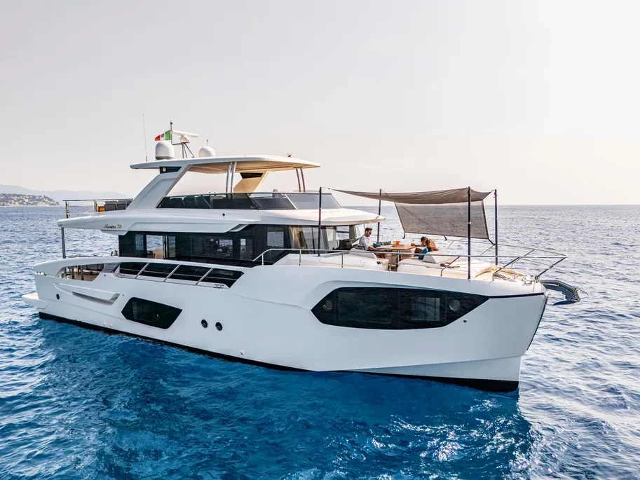   boat rentals California coastal city California  Flybridge Navetta 70 2026 70 