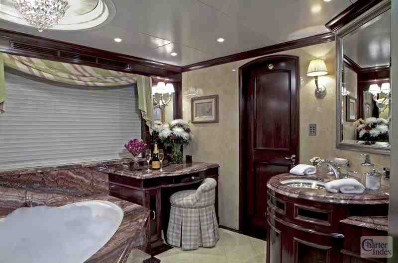  boat rentals Florida Miami Florida East Coast Benetti Benetti classic 2000 701Feet 