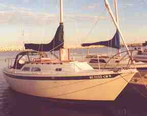  boat rentals Rhode Island Warwick Rhode Island Narragansett Ericson Eriicson 1973 27 Feet 